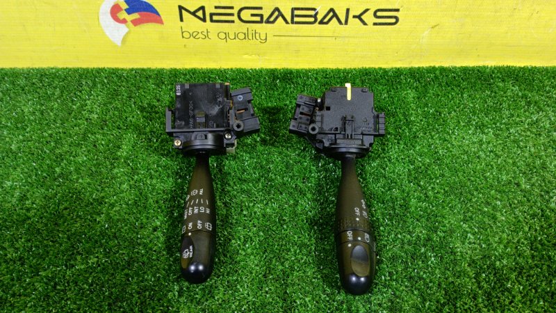 Блок подрулевых переключателей SUBARU R1 RJ1 EN07E 2005 (б/у) Блок подрулевых переключателей SUBARU R1 RJ1 EN07E 2005 (б/у)