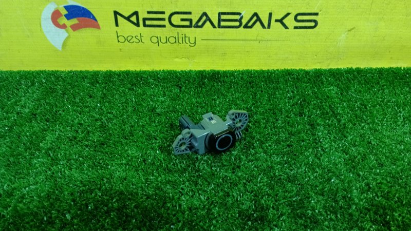 Датчик парктроника MITSUBISHI ECLIPSE CROSS GL3W 4B12 2023 передний (б/у) Датчик парктроника MITSUBISHI ECLIPSE CROSS GL3W 4B12 2023 передний (б/у)
