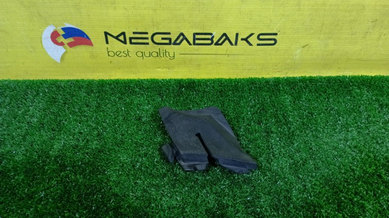 Уголок жабо HONDA AIRWAVE GJ1 L15A 2007 правый (б/у) Уголок жабо HONDA AIRWAVE GJ1 L15A 2007 правый (б/у)