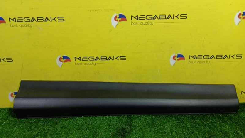 Накладка на дверь MAZDA CX-5 KE2AW 2014 передняя правая (б/у)