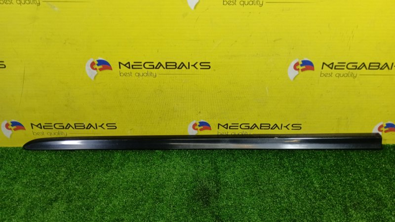 Накладка на дверь SUBARU OUTBACK BP9 EJ253 2008 передняя левая (б/у)