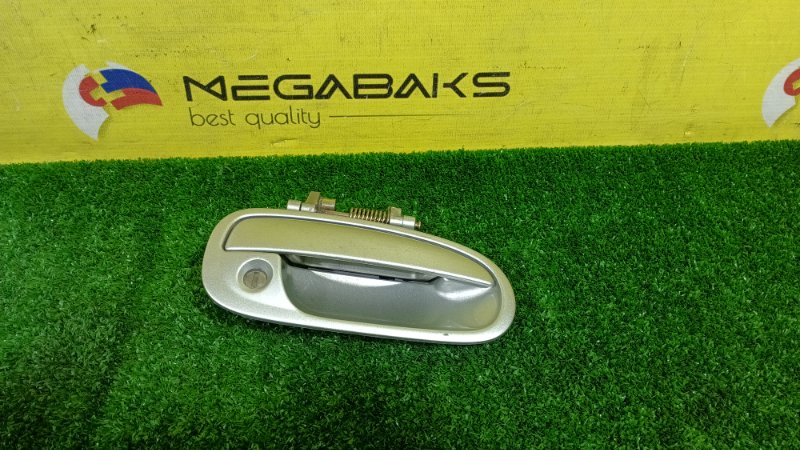 Ручка двери HONDA DOMANI MB4 D16A 1997 передняя правая (б/у)