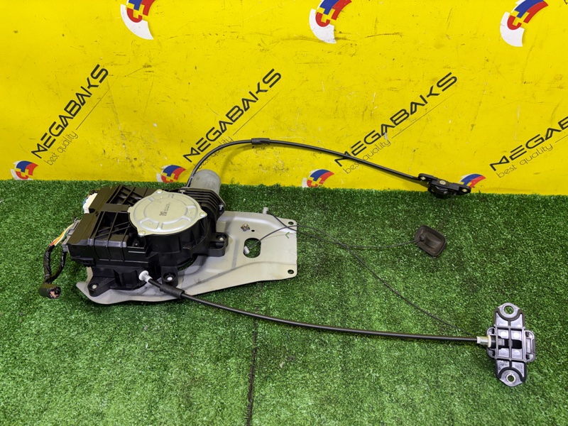 Доводчик двери HONDA STEP WAGON RK6 R20A 2010 задний левый (б/у)