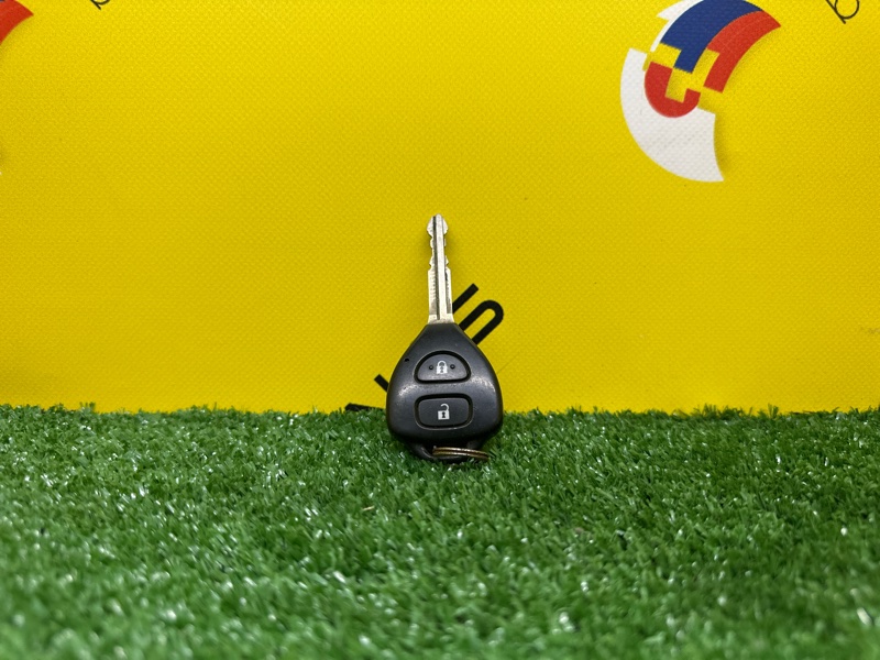 Ключ зажигания TOYOTA WISH ZGE20 2ZR 2011