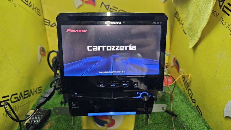 Магнитофон Pioneer Carrozzeria AVIC-VH0999 (б/у)