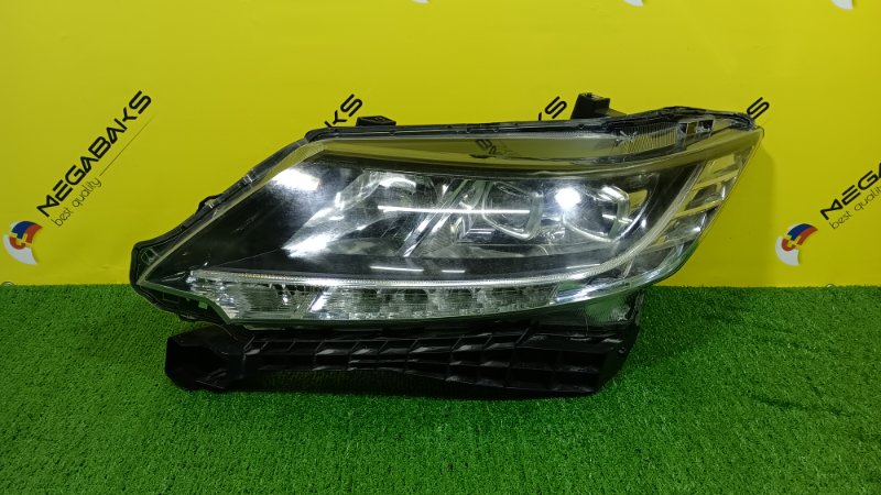 Фара HONDA ODYSSEY RC2 2014 левая 100-18076 (б/у)