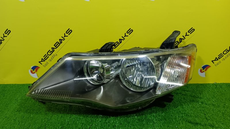 Фара MITSUBISHI OUTLANDER CW5W 4B12 2005 левая P5584 (б/у)