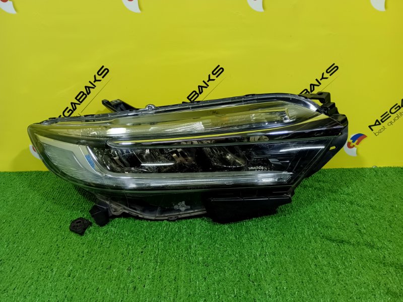 Фара HONDA SHUTTLE GP7 правая W2386 (б/у)