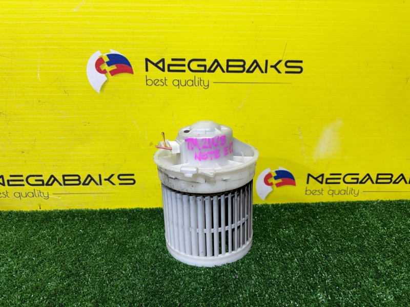 Мотор печки NISSAN NOTE E12 HR12DDR 2015 (б/у)