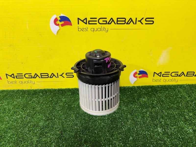 Мотор печки NISSAN NOTE E12 HR12DDR 2013 (б/у)