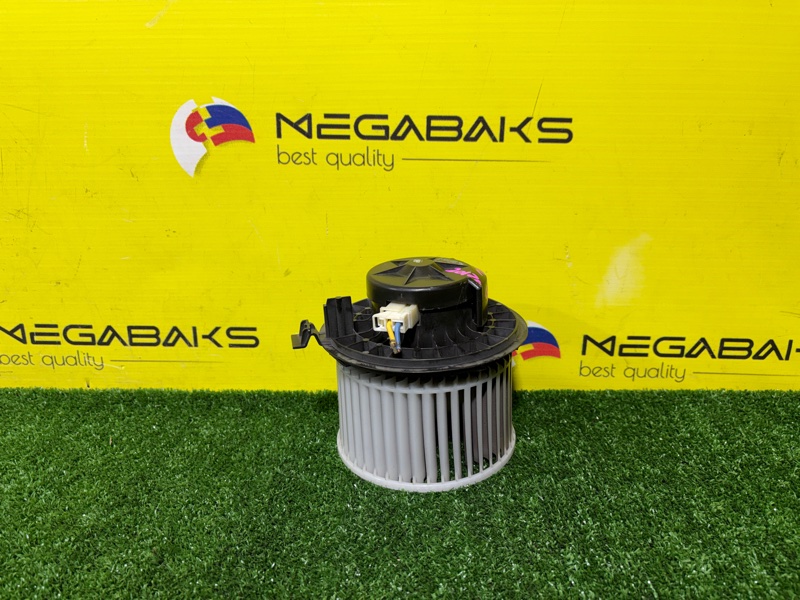 Мотор печки NISSAN WINGROAD NY12 HR15DE 2012 (б/у)