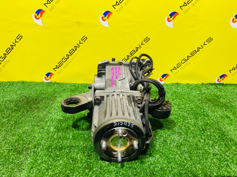 Редуктор MITSUBISHI DELICA D5 CV5W 4B12 2010 задний (б/у)