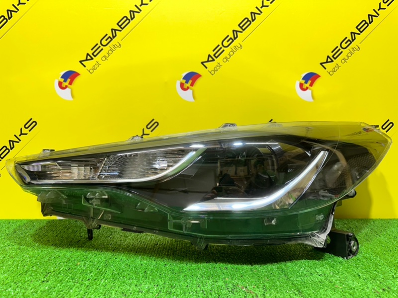 Фара TOYOTA COROLLA CROSS ZVG15 передняя левая 9L, HASC0 0A-45 (б/у)