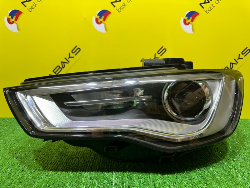 Фара AUDI A3 8V передняя левая (б/у)