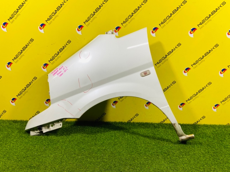 Крыло NISSAN SERENA PC24 SR20DE 2000 переднее левое QT1 (б/у)