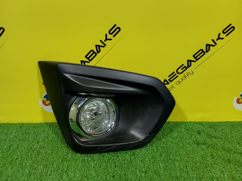 Туманка SUBARU IMPREZA GP7 правая 6192 (б/у)