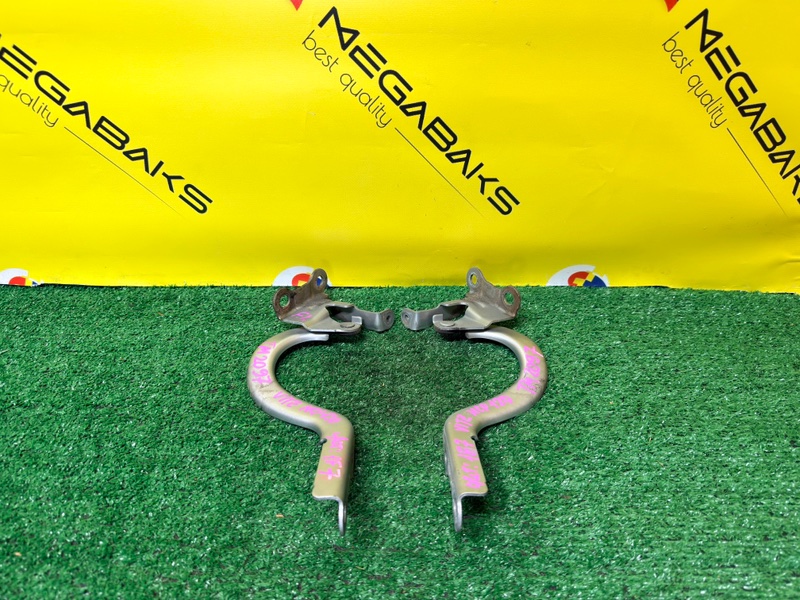 Петля капота TOYOTA RACTIS NCP120 1NR-FE 2011 (б/у)