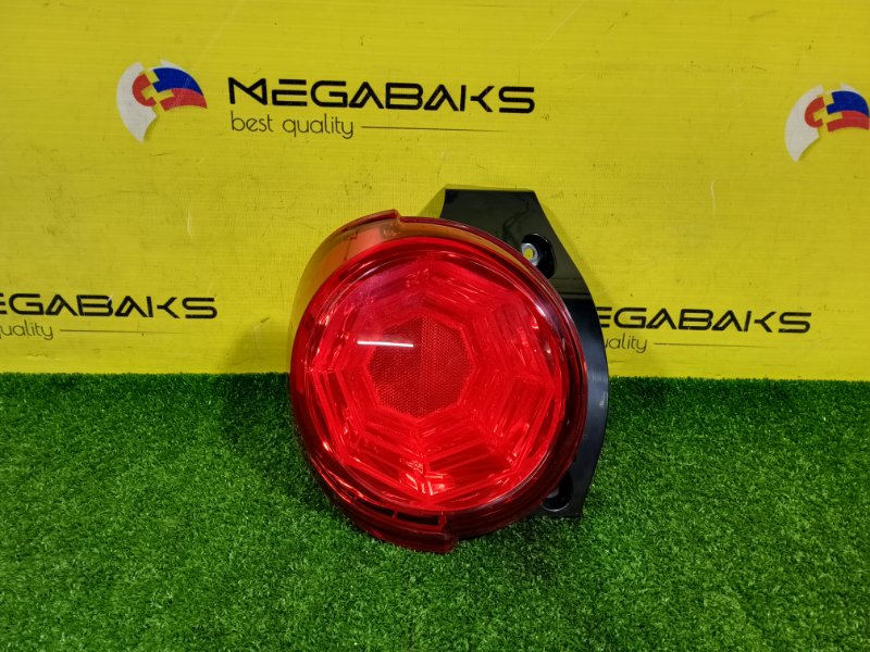 Стоп-сигнал DAIHATSU CAST LA250S левый 20519 (б/у)