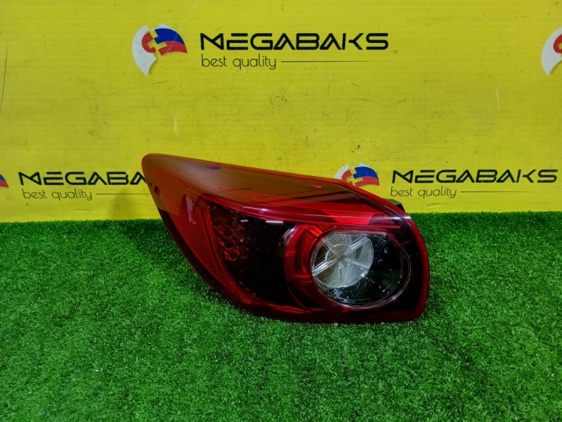 Стоп-сигнал MAZDA AXELA BM2FS SH-VPTR 2014 левый 220-41981 (б/у)