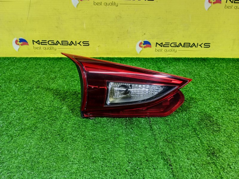 Стоп вставка MAZDA AXELA BM5FS P5-VPS 2014 левый 226-41981 (б/у)