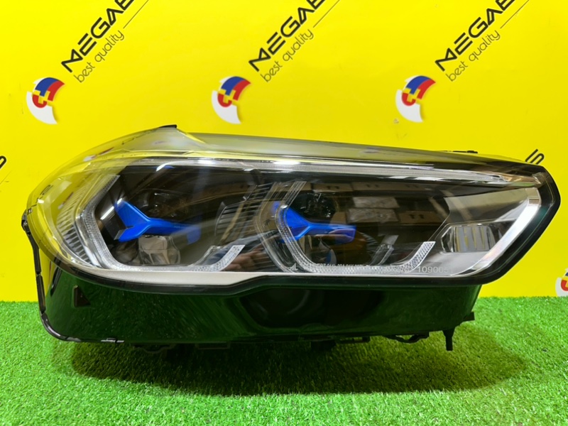 Фара BMW X5 G05 передняя правая LE16A6379, 7494210-10 (б/у)