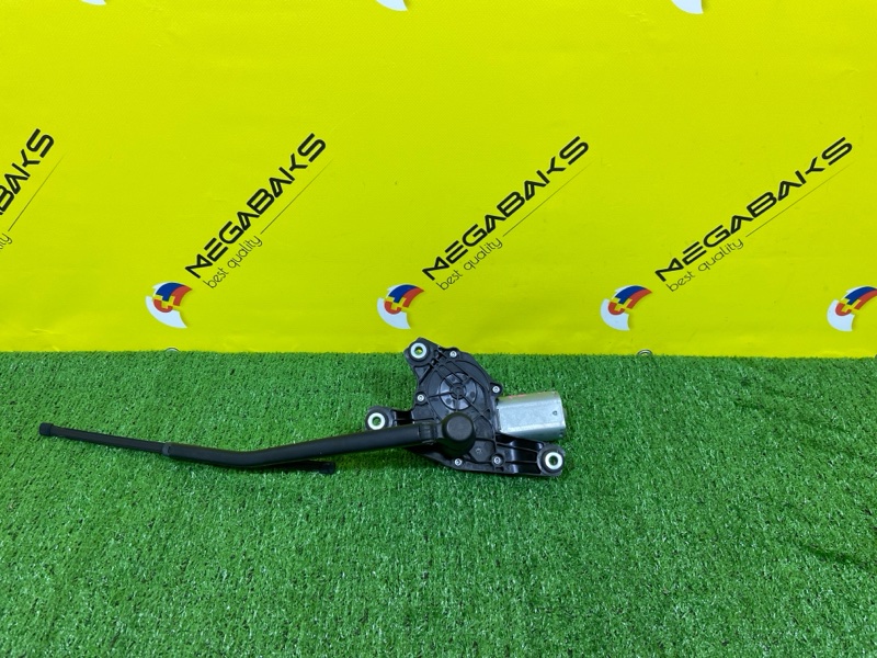 Мотор дворников BMW X1 E84 N46B20 2010 задний (б/у)