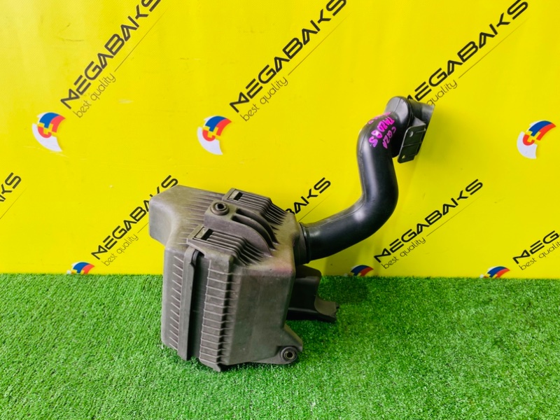 Корпус воздушного фильтра MITSUBISHI DINGO CQ2A 4G15 2001 (б/у)