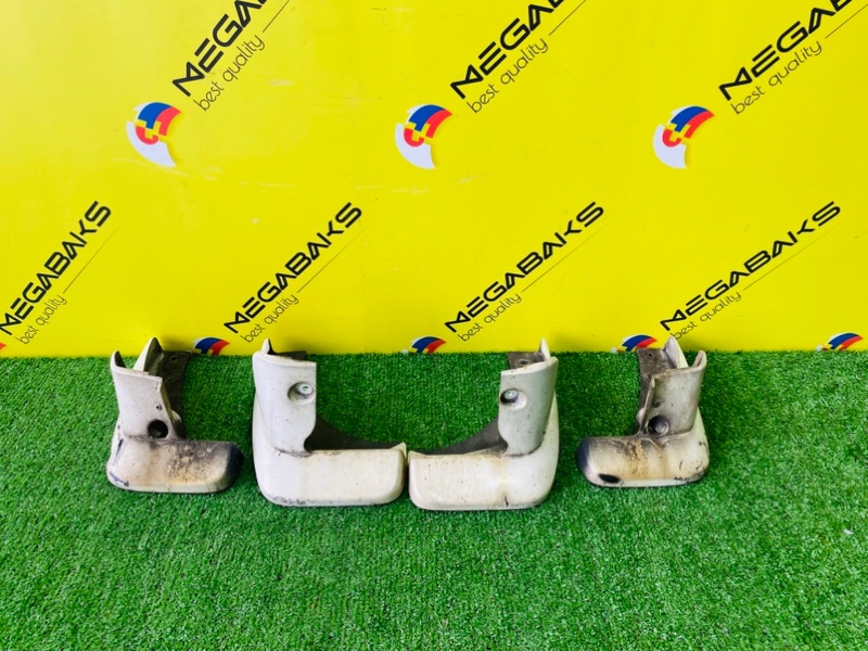 Брызговики комплект NISSAN SERENA PC24 SR20DE 2000 (б/у)