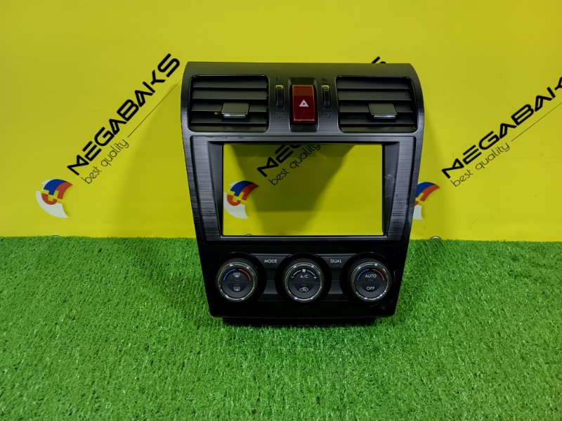 Блок управления климат-контролем SUBARU IMPREZA GP7 FB20 2013 (б/у)