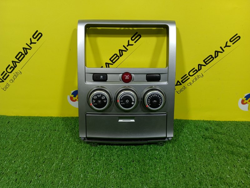 Блок управления климат-контролем MITSUBISHI DELICA D5 CV5W 4B12 2010 (б/у)