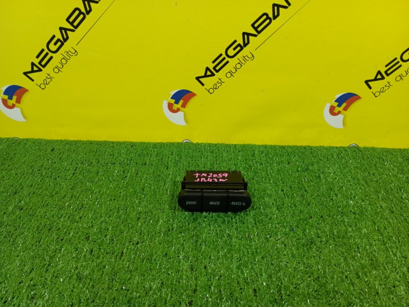 Кнопка 4wd SUZUKI JIMNY JB43W M13A 2016 (б/у)