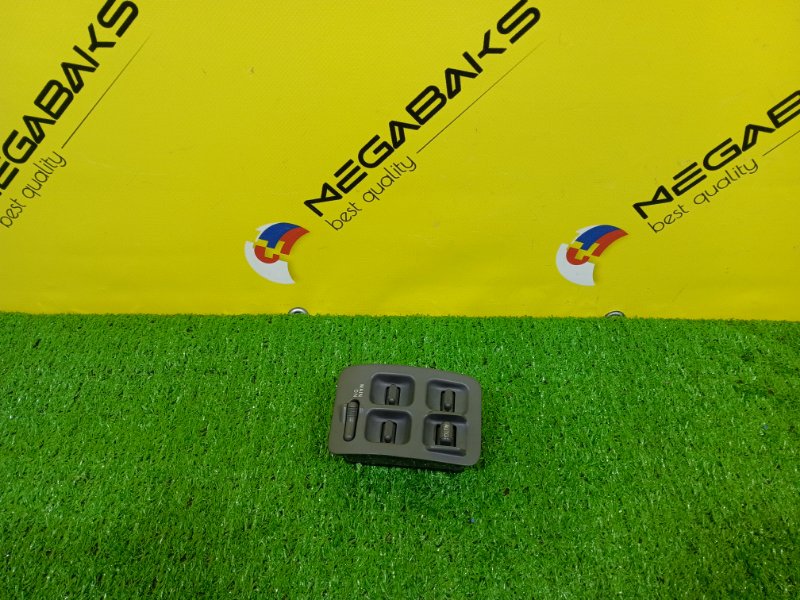 Блок управления стеклоподъемниками HONDA CR-V RD1 B20B 1996 передний правый (б/у)