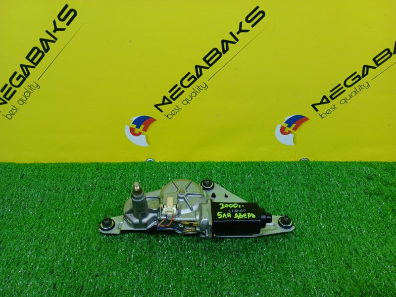 Мотор дворников NISSAN SERENA PC24 SR20DE 2000 задний (б/у)
