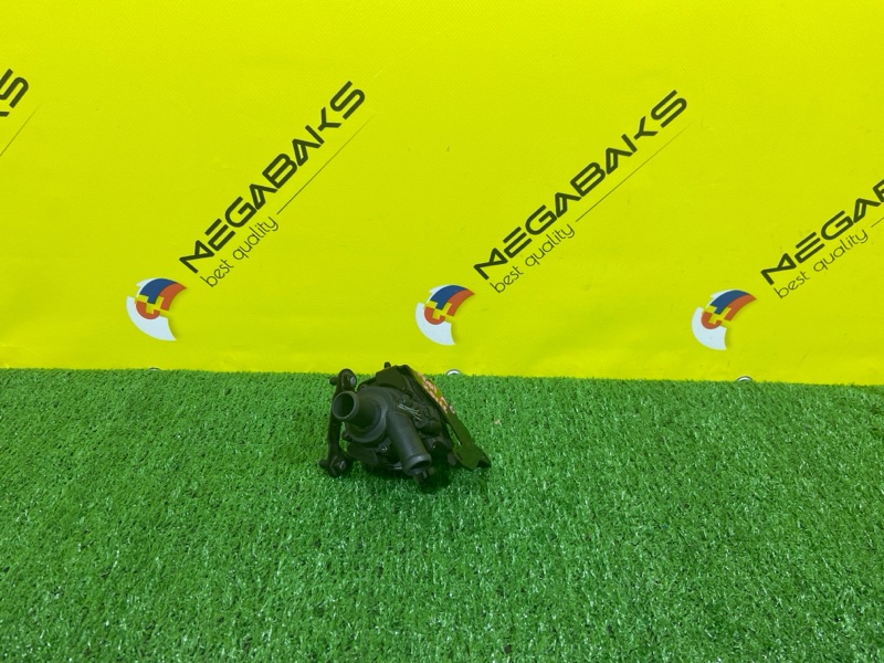 Помпа AUDI A6 C7 CHV 2014 (б/у)