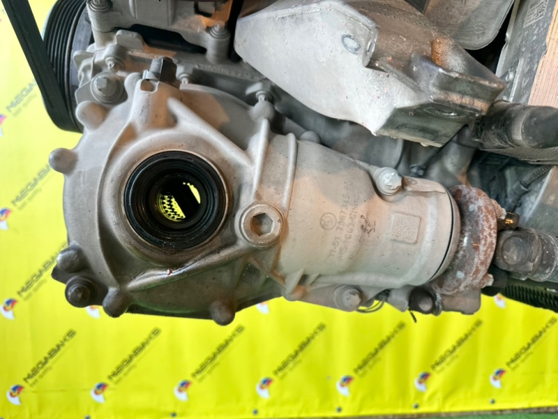 Редуктор BMW 3-Series F30 B48B20 2018 передний (б/у)