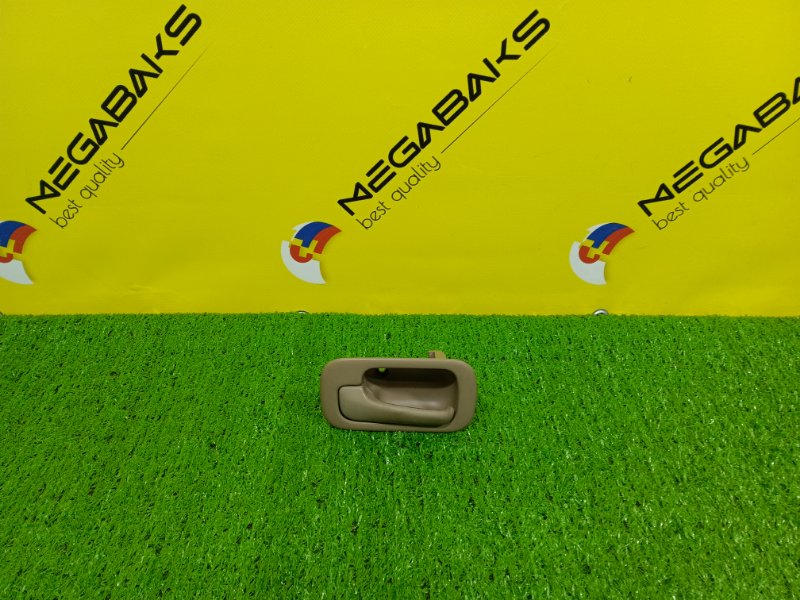 Ручка двери внутренняя HONDA ODYSSEY RA3 F23A 1998 передняя левая 39772 (б/у)