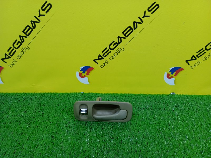 Ручка двери внутренняя HONDA ODYSSEY RA3 F23A 1998 передняя правая 39772 (б/у)