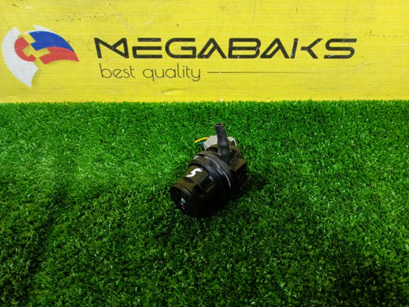 Мотор бачка омывателя TOYOTA VITZ KSP130 2018 (б/у)