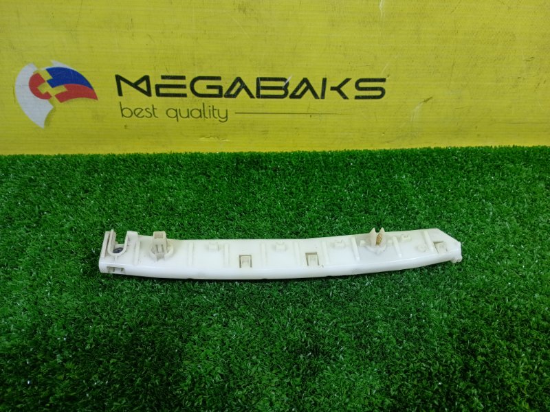 Крепление бампера NISSAN WINGROAD NY12 HR15DE 2012 переднее правое (б/у)