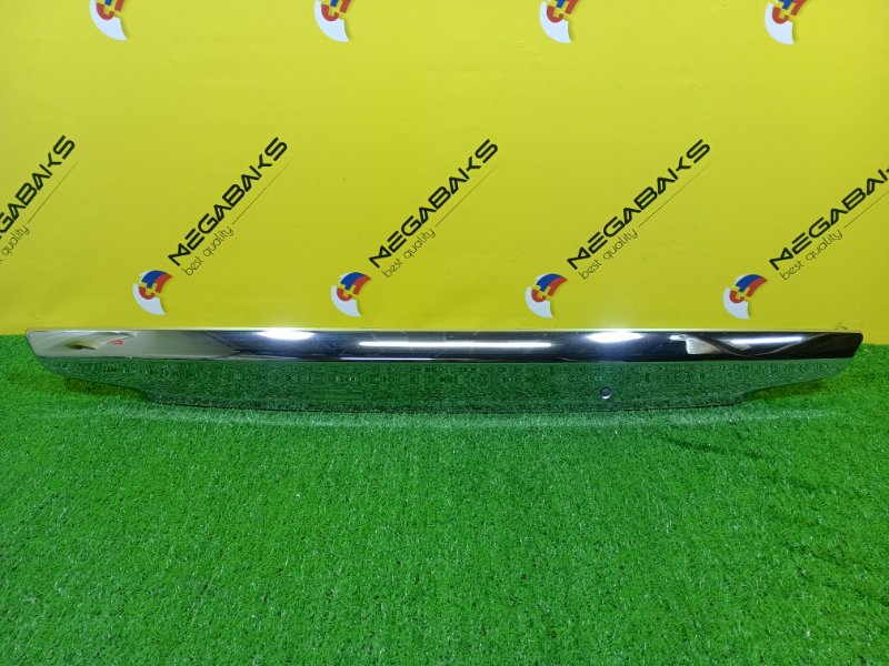 Накладка 5-й двери HONDA FREED GB3 L15A 2014 IIMODEL (б/у)