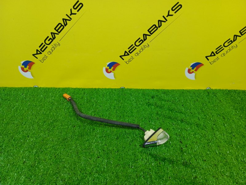 Габарит в крыло TOYOTA CROWN JZS171 1JZ-GE 2001 правый (б/у)