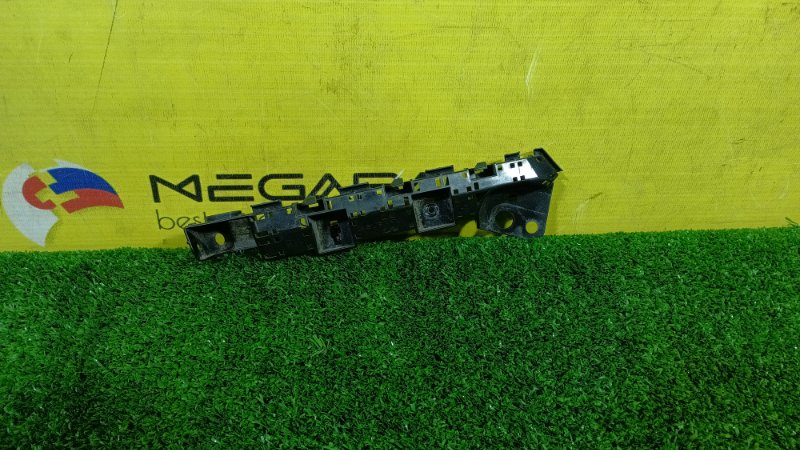 Крепление бампера SUBARU LEVORG VM4 FB16 переднее правое (б/у)