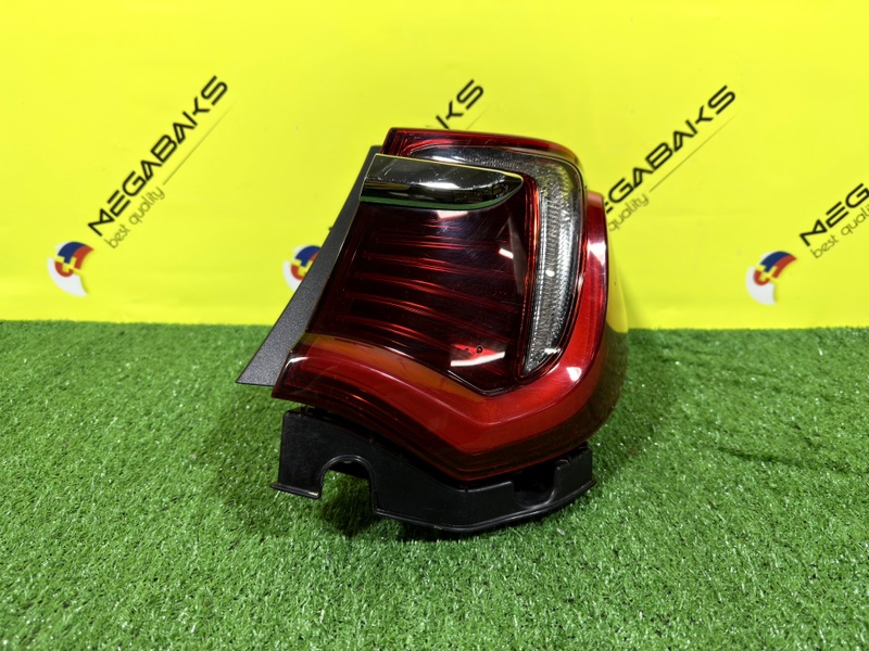 Стоп-сигнал HONDA LEGEND KC2 правый W4102 (б/у)