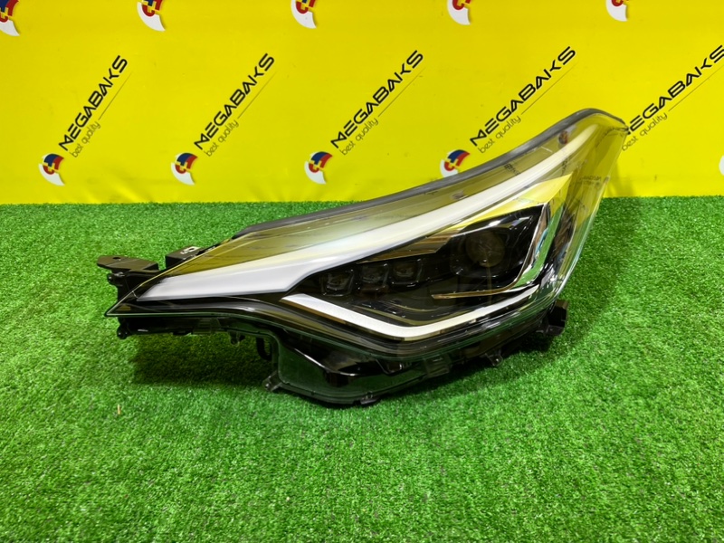 Фара TOYOTA C-HR передняя левая F4-79 (б/у)