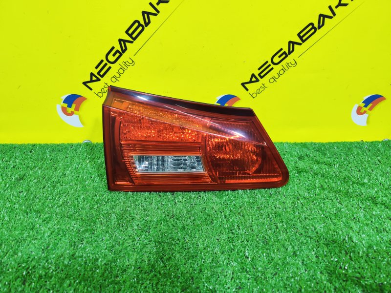 Стоп вставка LEXUS IS250 GSE20 4GR-FSE 2007 левый 53-42 (б/у)
