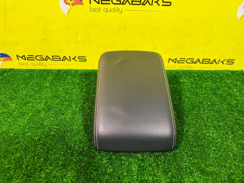 Подлокотник AUDI S4 8K CAKA 2011 (б/у)