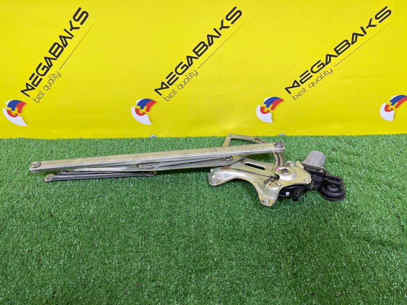 Стеклоподъемник LEXUS IS250 GSE20 4GR-FSE 2007 передний правый 0620401760 (б/у)