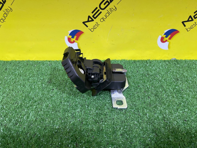 Замок 5-й двери AUDI A1 8X CAX 2011 (б/у)