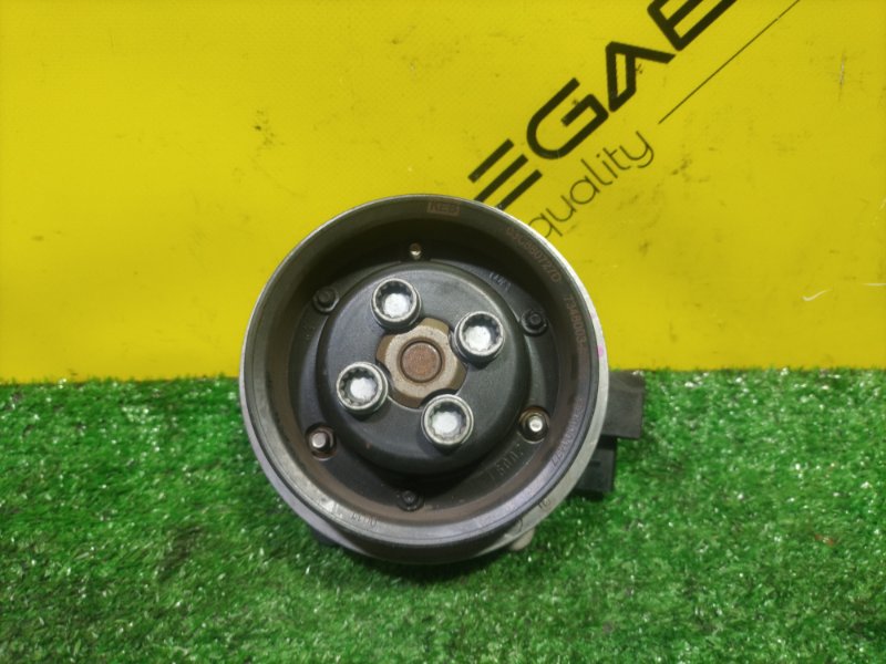 Помпа VOLKSWAGEN GOLF MK6 CAV 2010 (б/у)