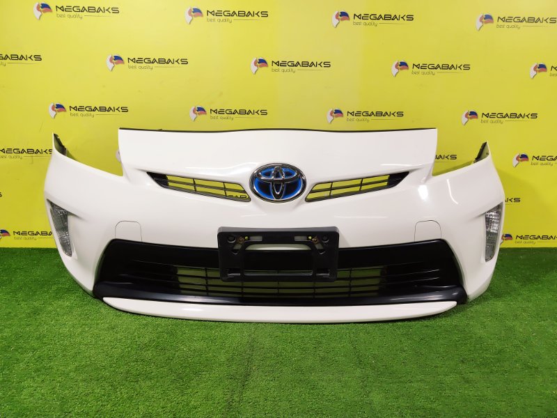Бампер TOYOTA PRIUS ZVW30 2012 передний (б/у)